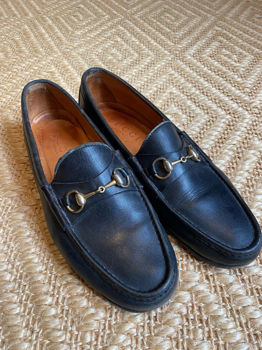 Gucci Black Leather Horsebit Slip-On Loafers